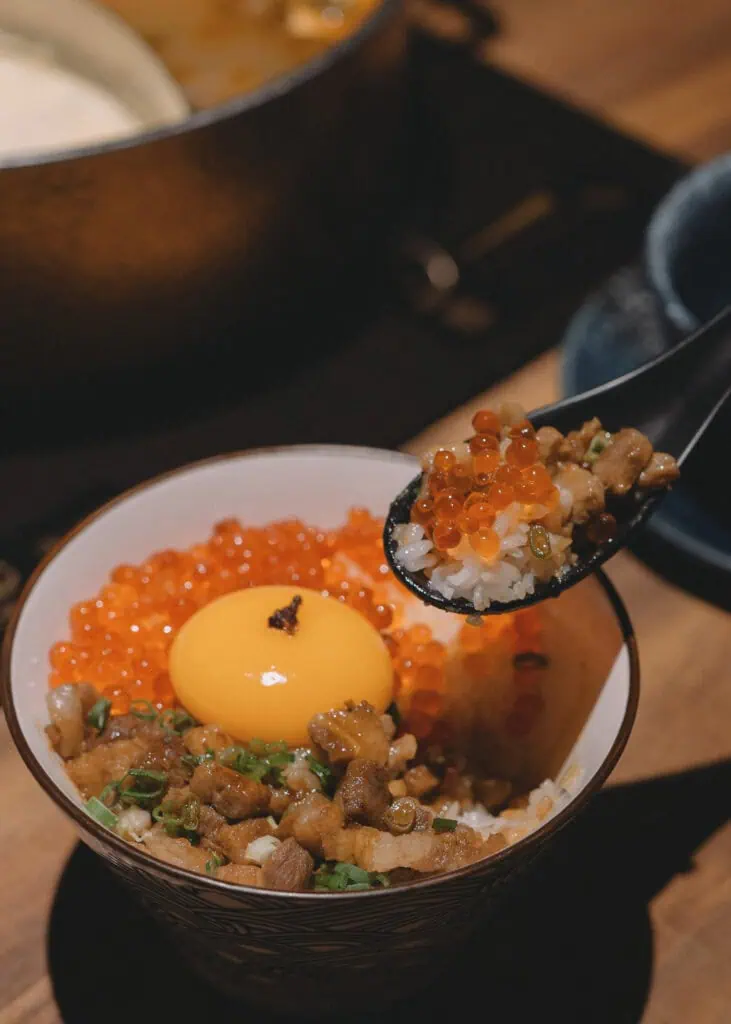 月見寶石鮭魚卵丼